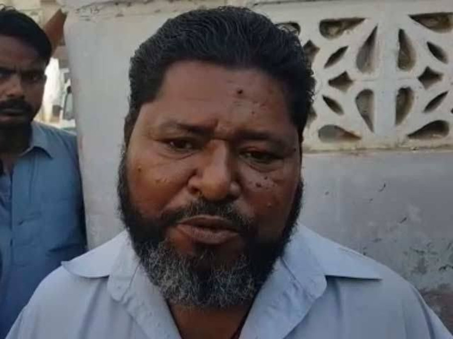 Abdul Qadir, ice-cream vendor from Karachi, Pakistan. Photo by: Courtesy Pakistan the News.